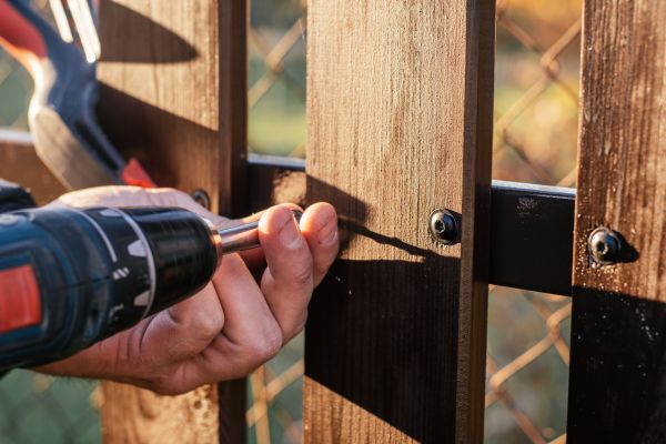 Fence Mending