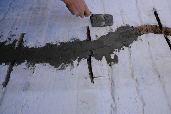 Concrete Fissure Repair in Naperville