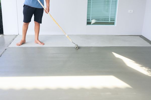Garage Crack Filling in Naperville