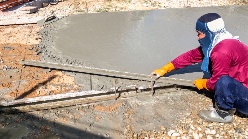 Expert Concrete Repair Technician